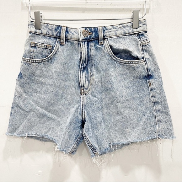 Zara High Waist Cutoff Distressed Denim Shorts Size 4 - Picture 1 of 8